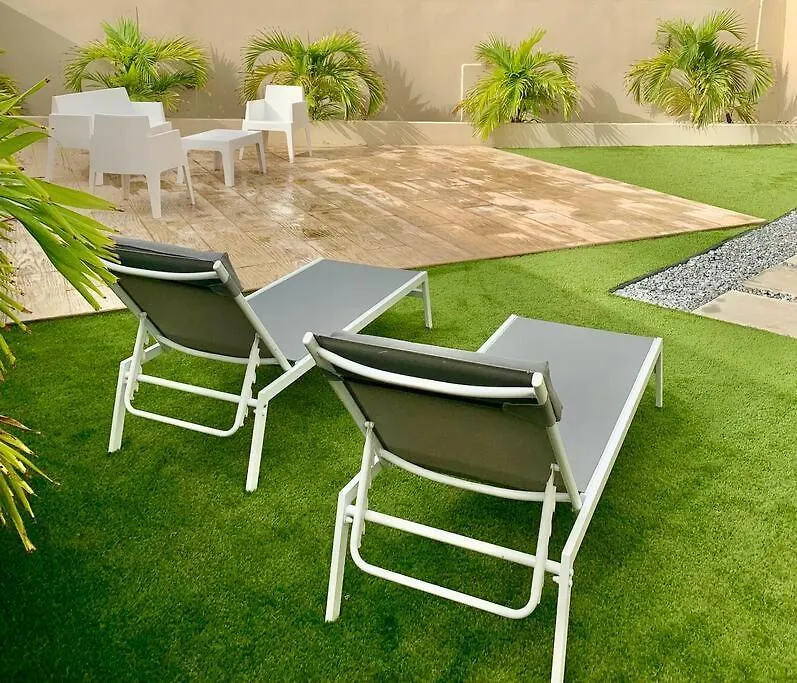 Xevize Apartment 1 Palm Beach Aruba